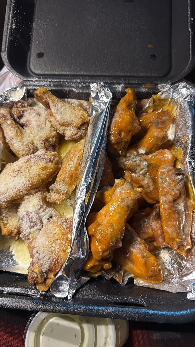 Deluxe Wingz