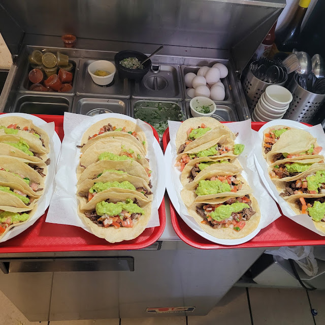 Tacos Perrones