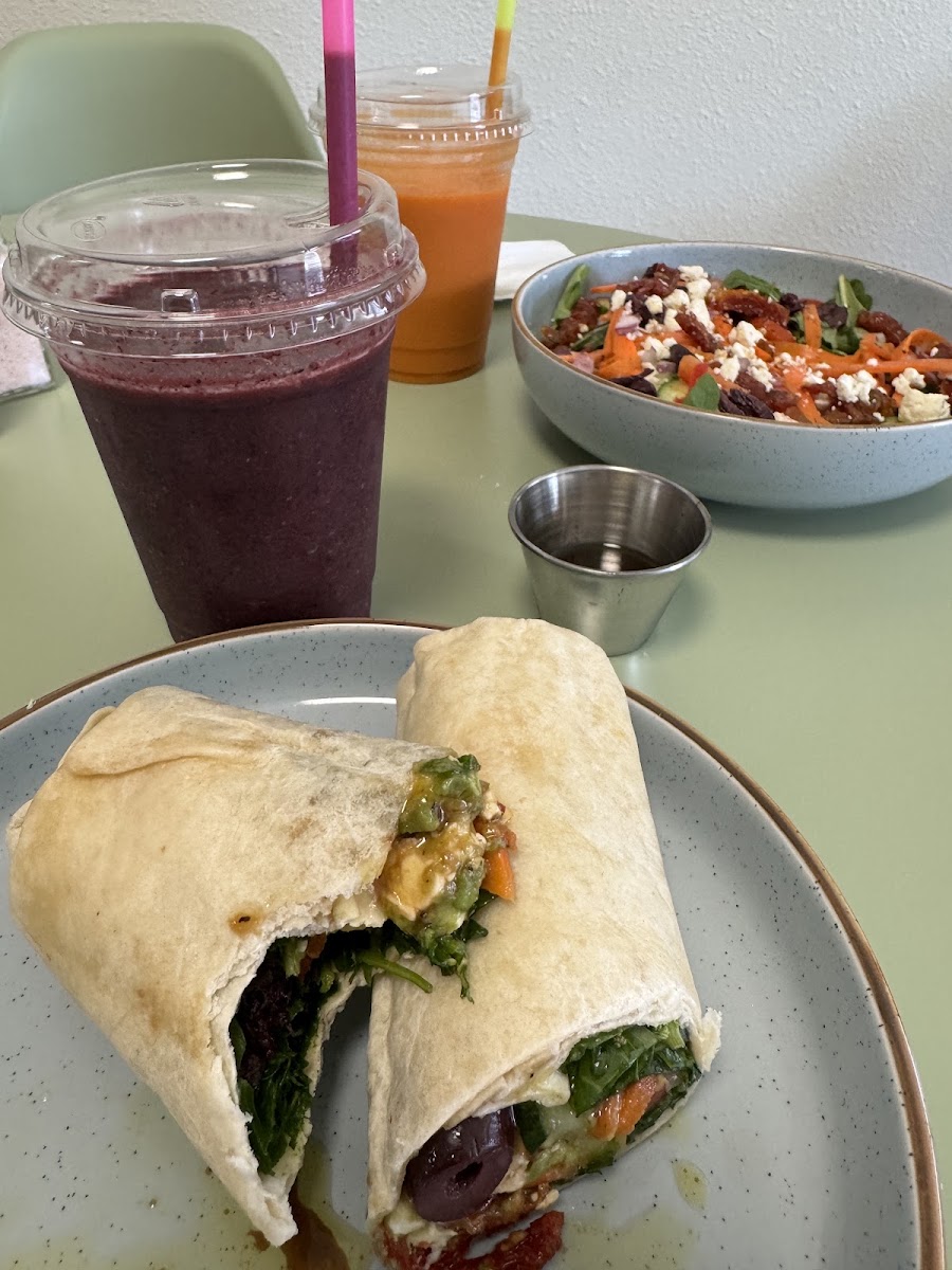 Living Life Cafe