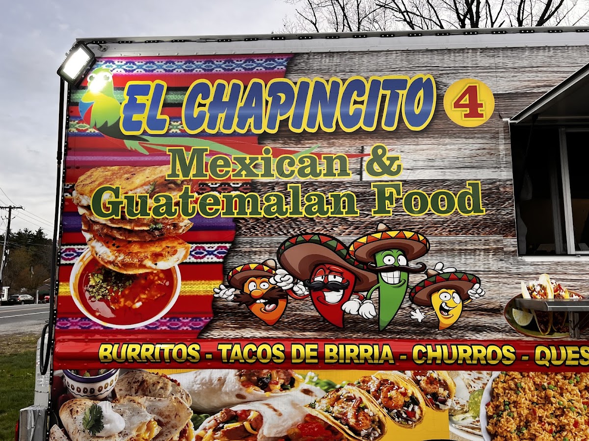 El Chapincito Food Truck (4) menu board