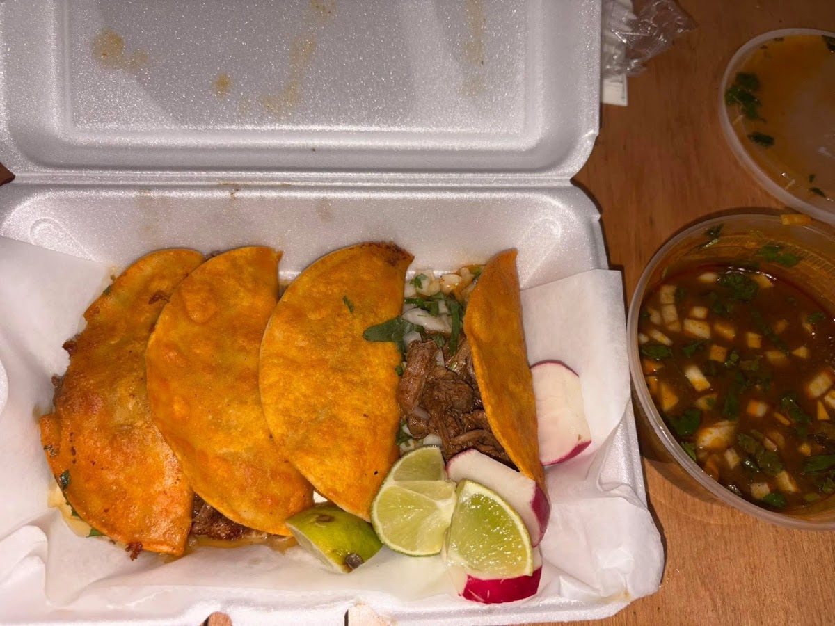 El Chapincito Food Truck (4)