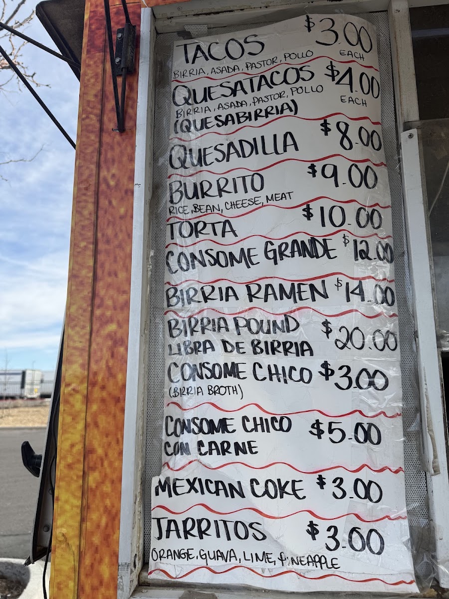 La Unica Birria de Res 2 menu board