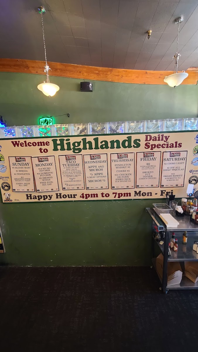 Highlands Brew Pub menu board