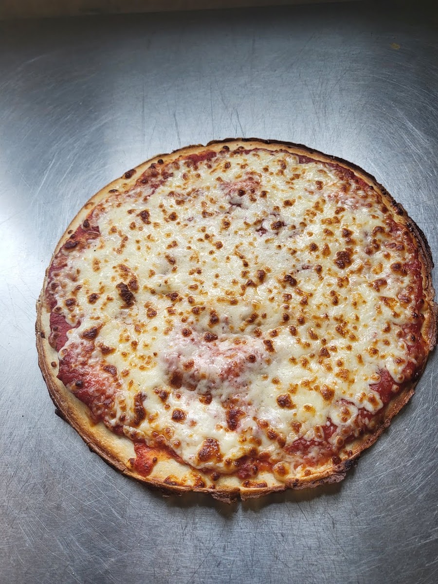 Jenness Beach Pizza & Grill