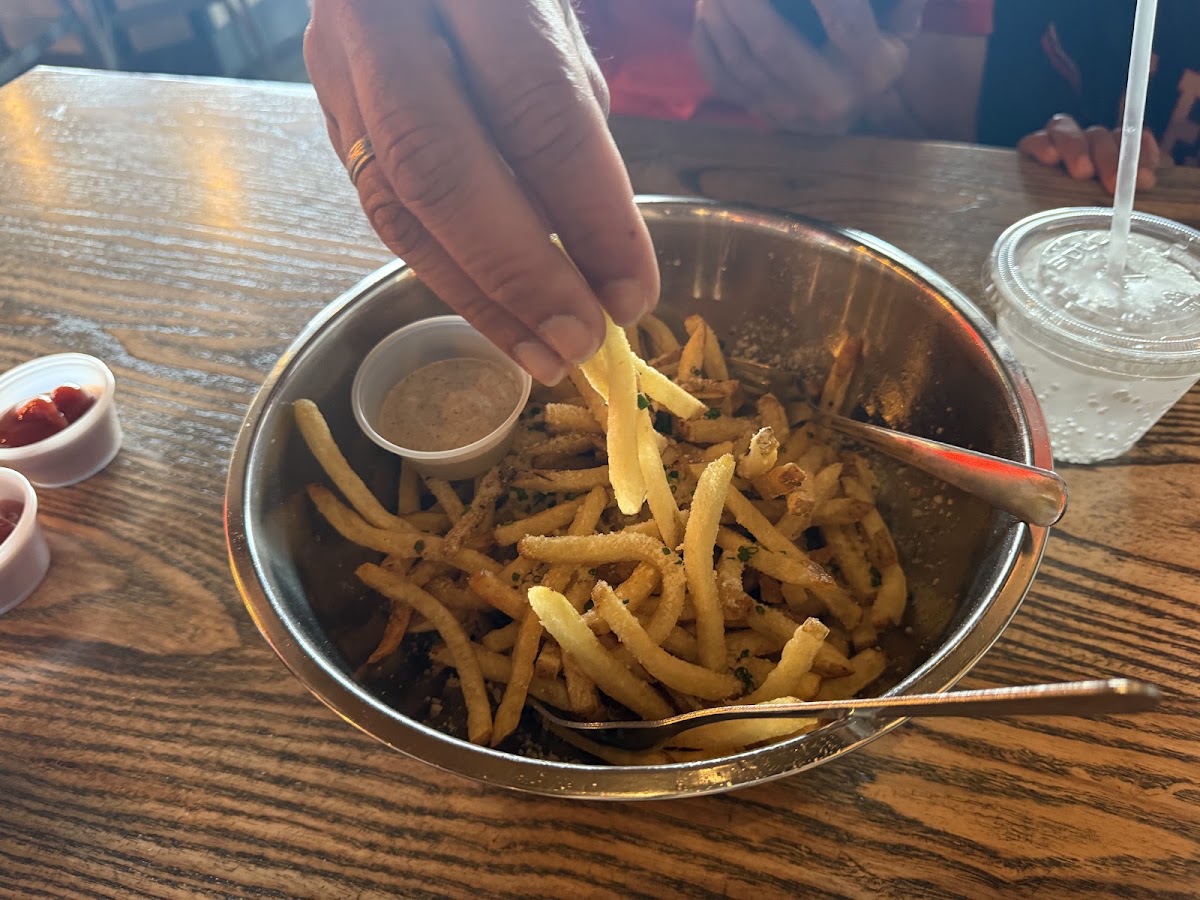 Hopdoddy Burger Bar