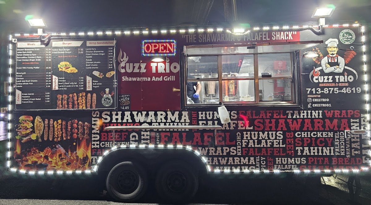 Cuzz Trio (Food Truck) menu board
