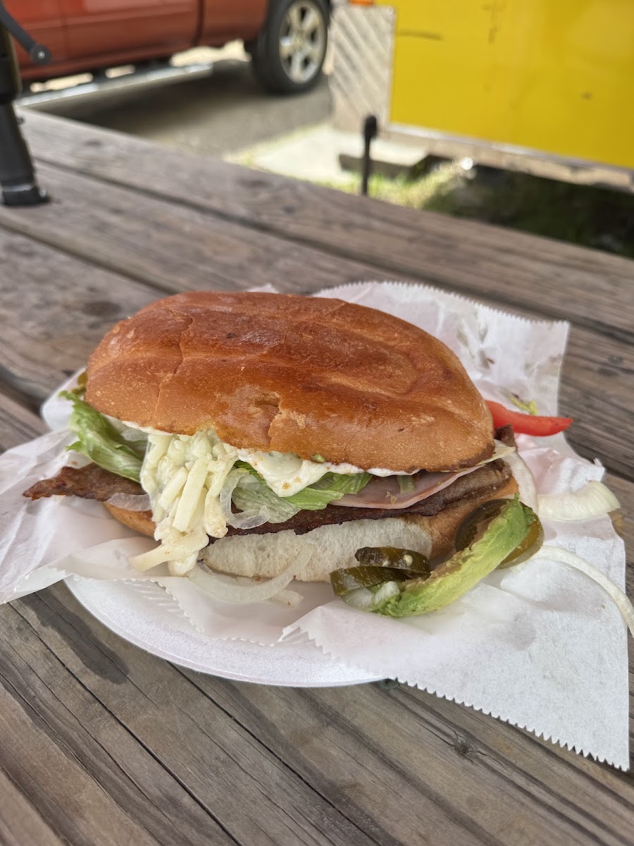Gordita's Nerika