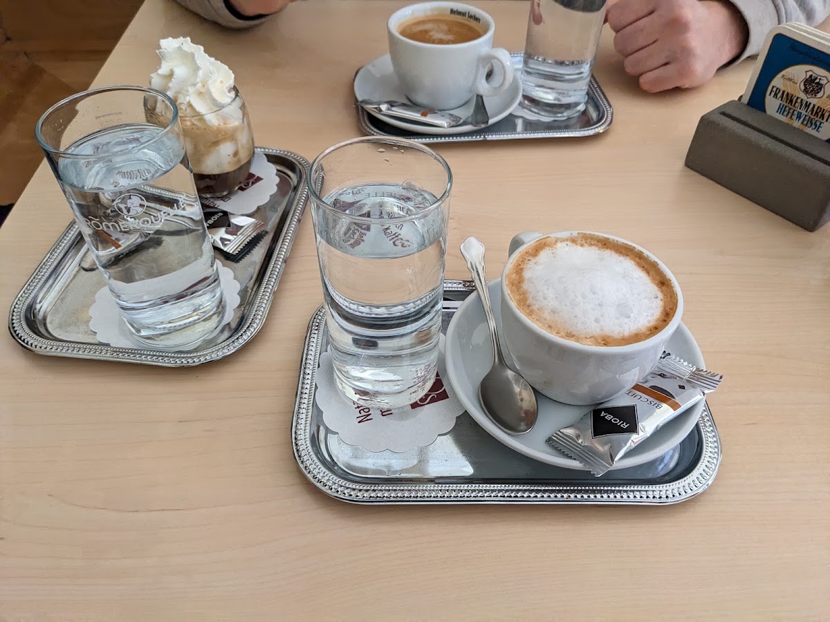 Cafe Wiener Melange