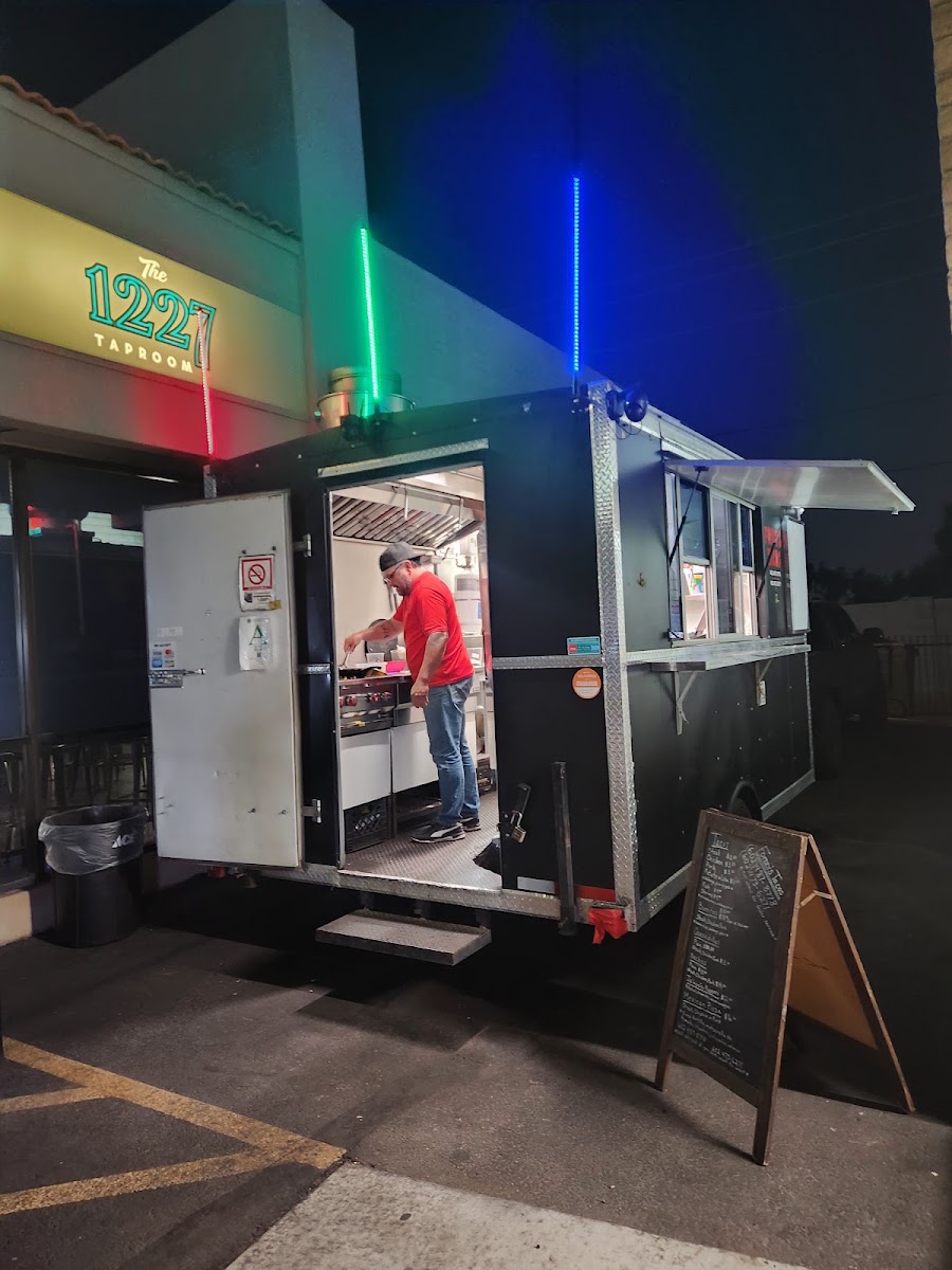 Fonzy's Tacos