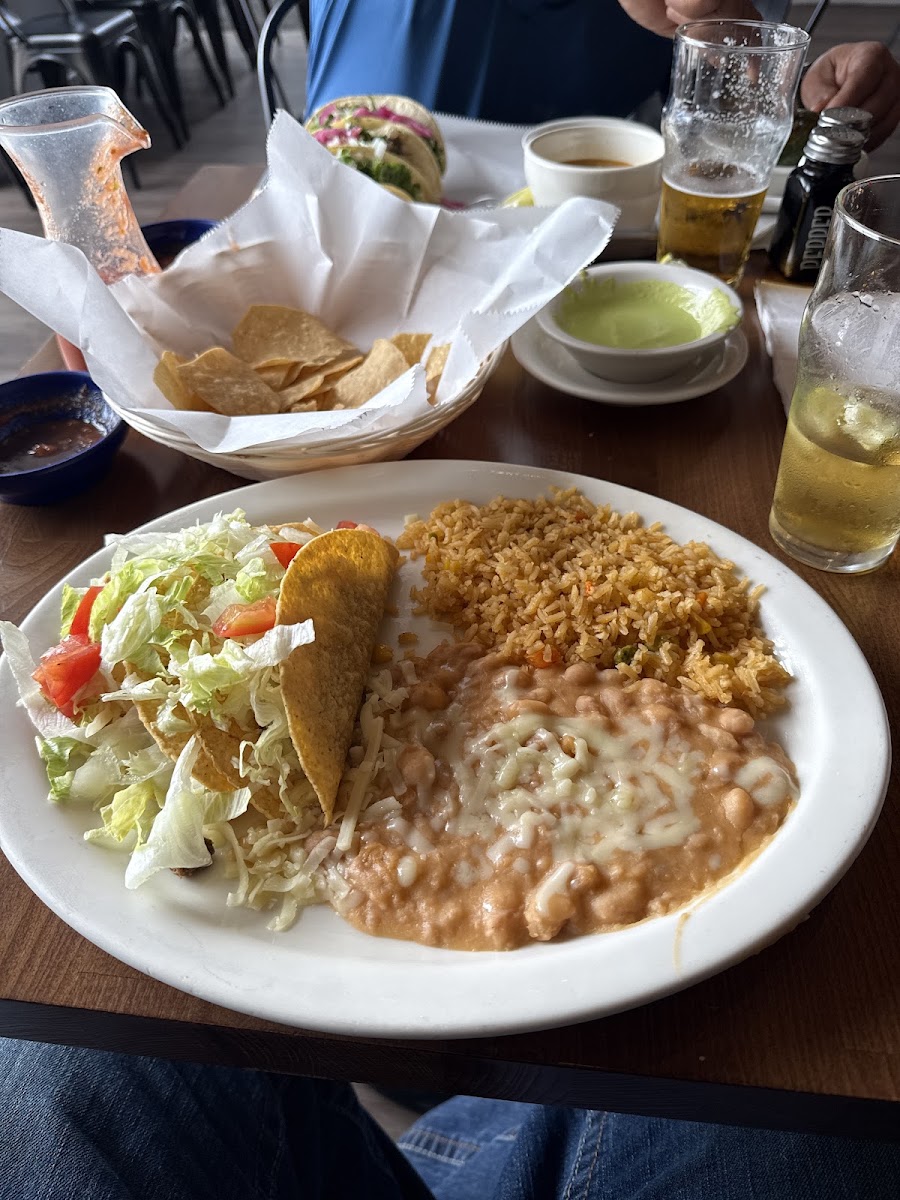El Dorado Bar & Grill