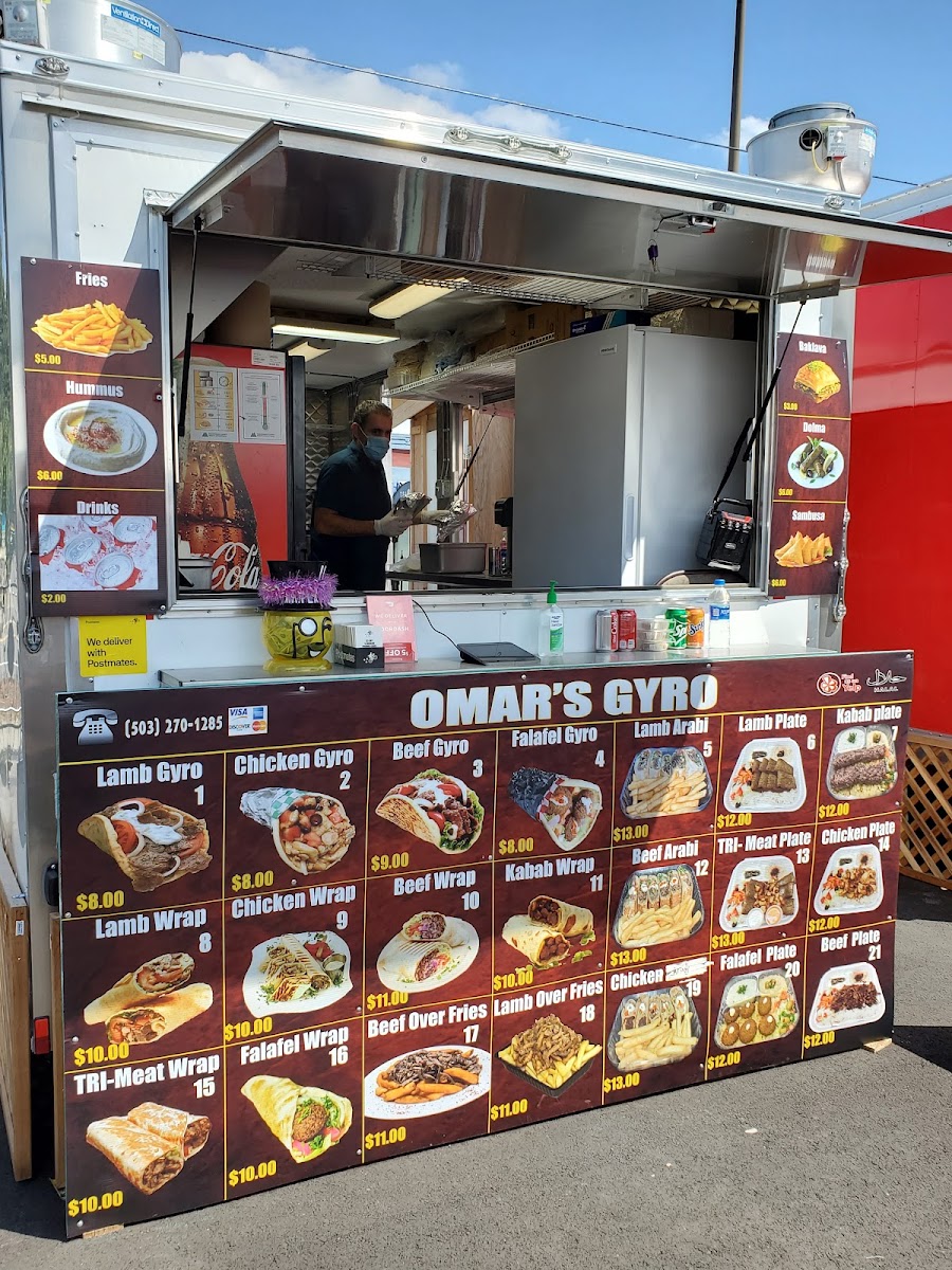 Omar’s Gyro menu board