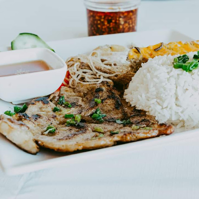 Vietnamese Combination Rice Entree