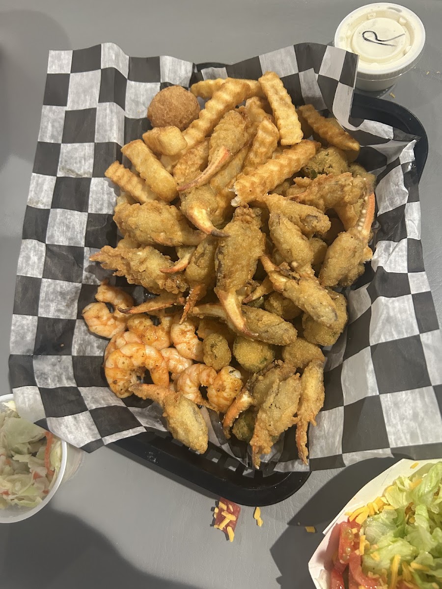 Bayou Grill - We Love The Bayou