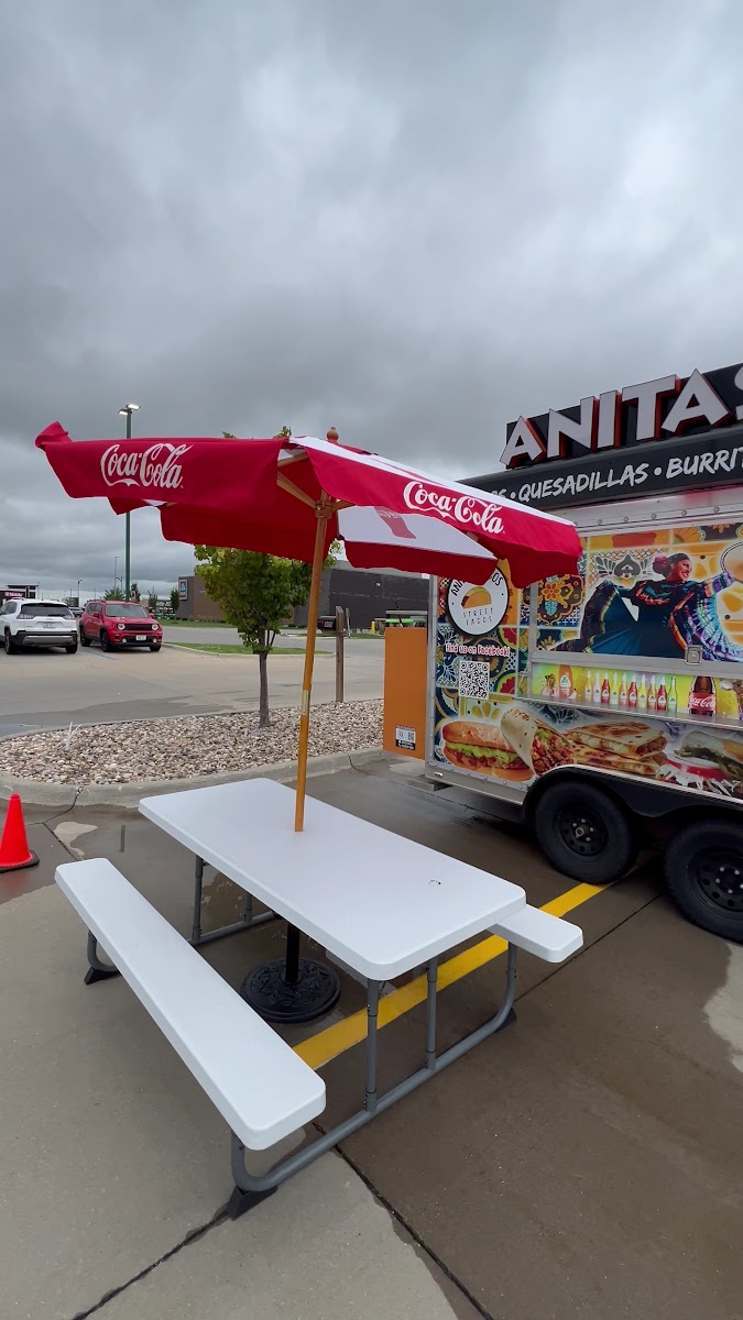 Anita’s Tacos LLC