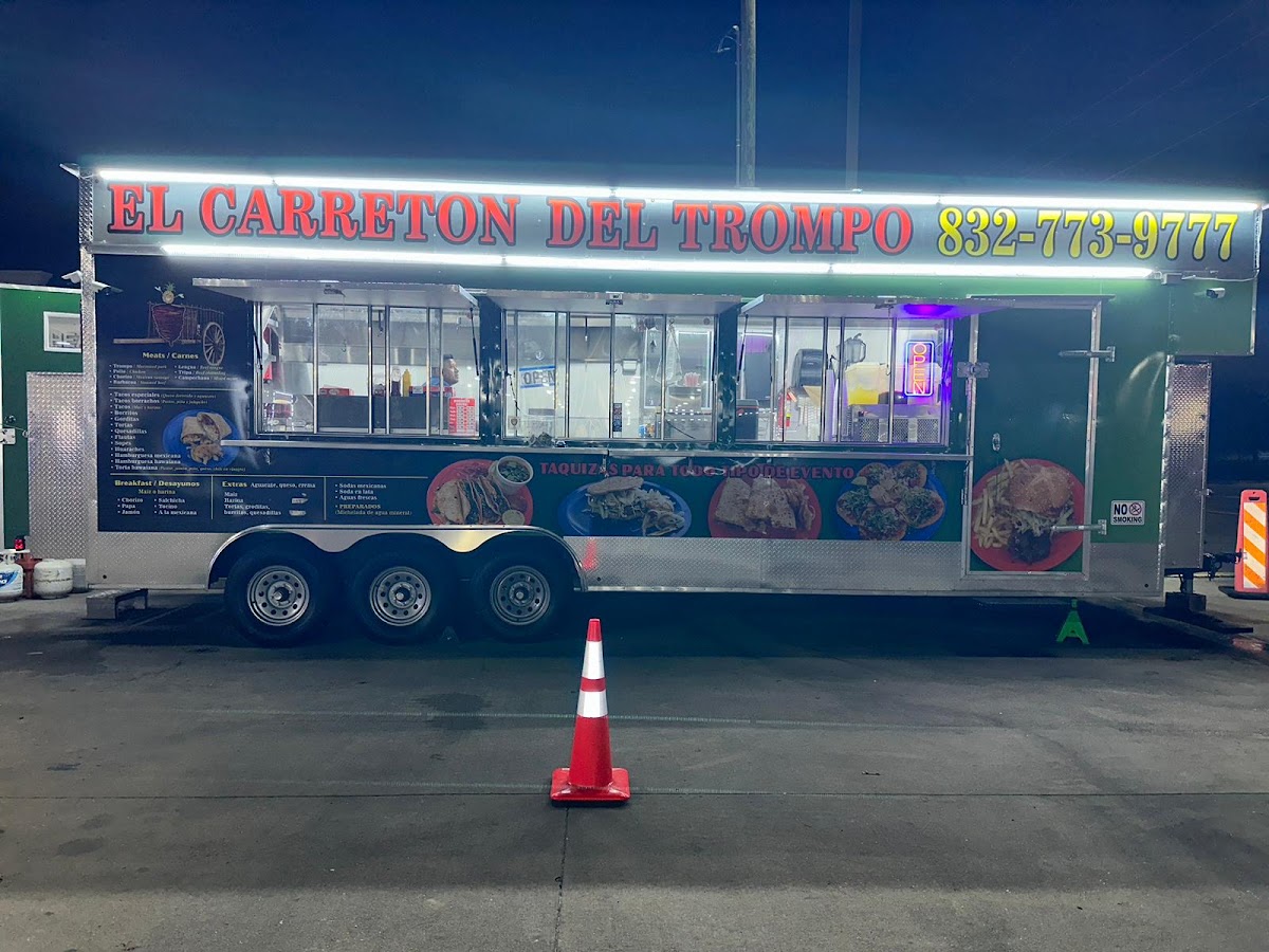 El Carreton Del Trompo (Food Truck) menu board