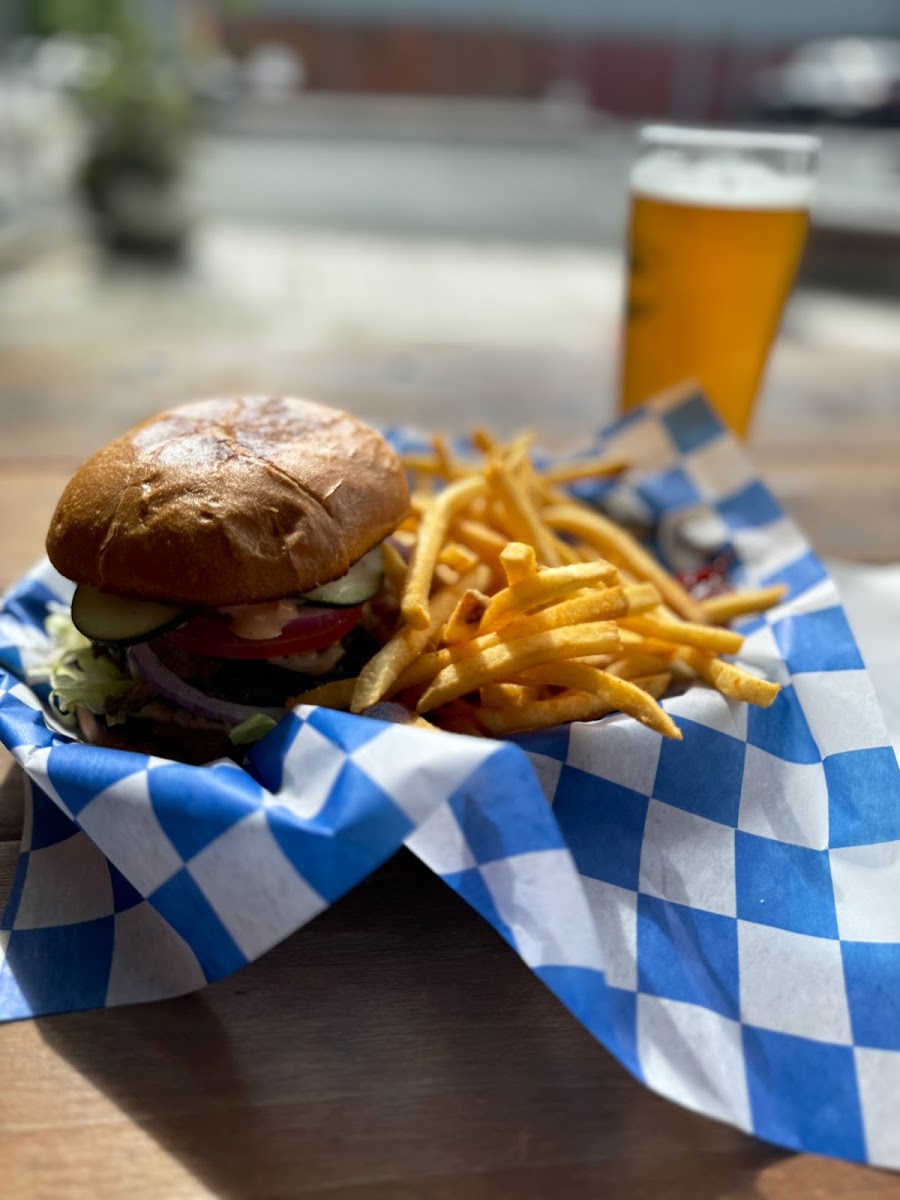Neely's Food Truck