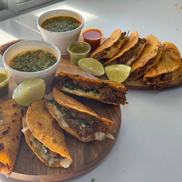 Quesatacos