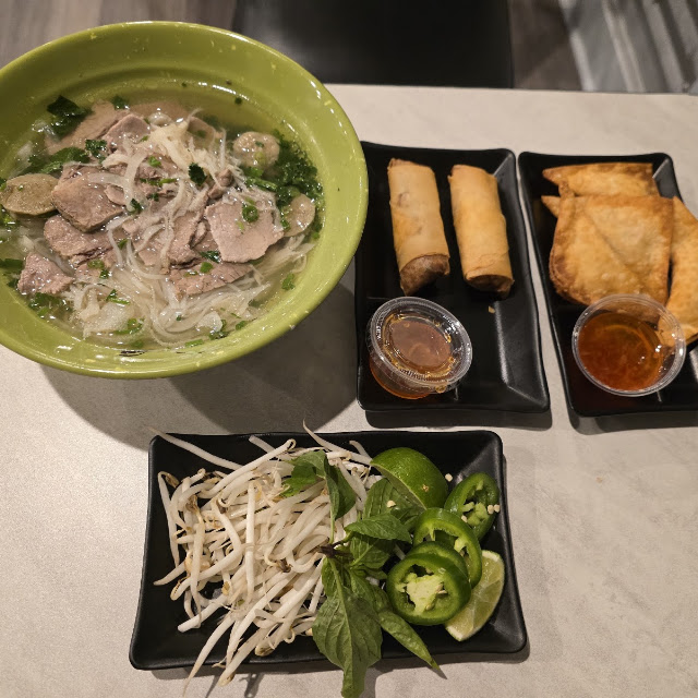 Pho Tai