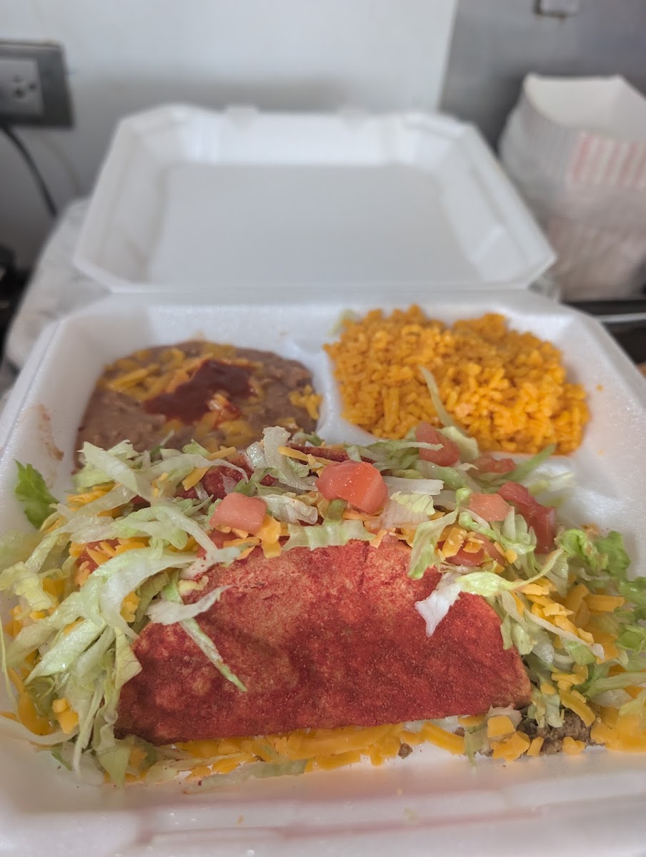 Noelles crunchy taco food trailer