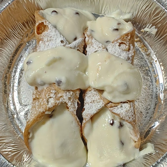Homemade Cannoli