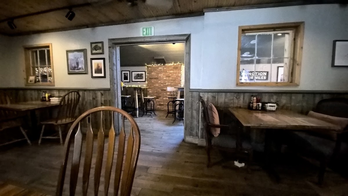Cutthroat Tavern