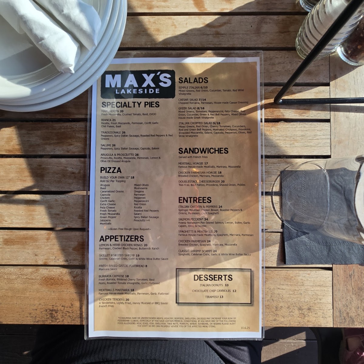 Max's Lakeside menu board