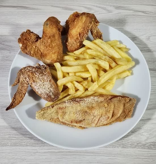J Lemon Pepper Fish & Chicken