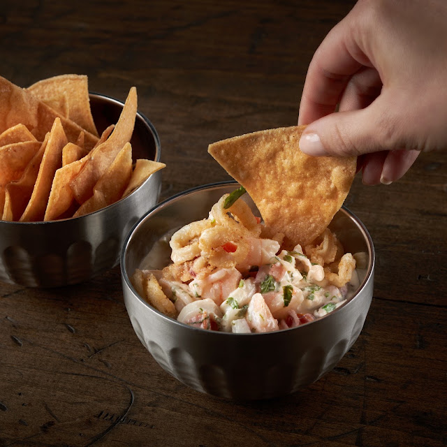 Salsa Flight & Chips