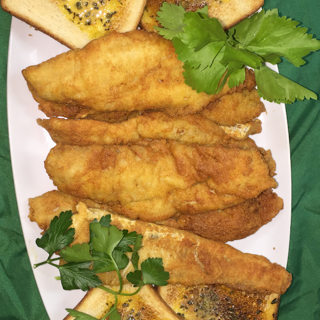 6 PC Whiting & Garlic Bread