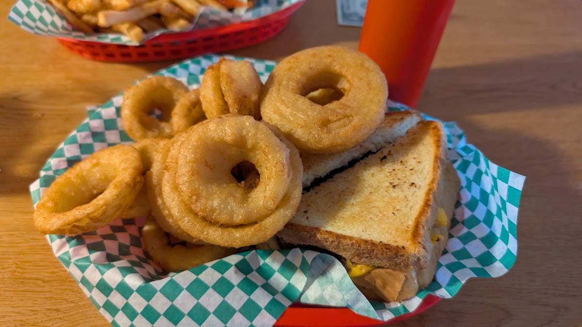 Mugoo's Pizza