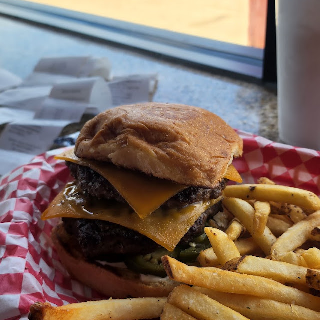 Ricky's Little Burger