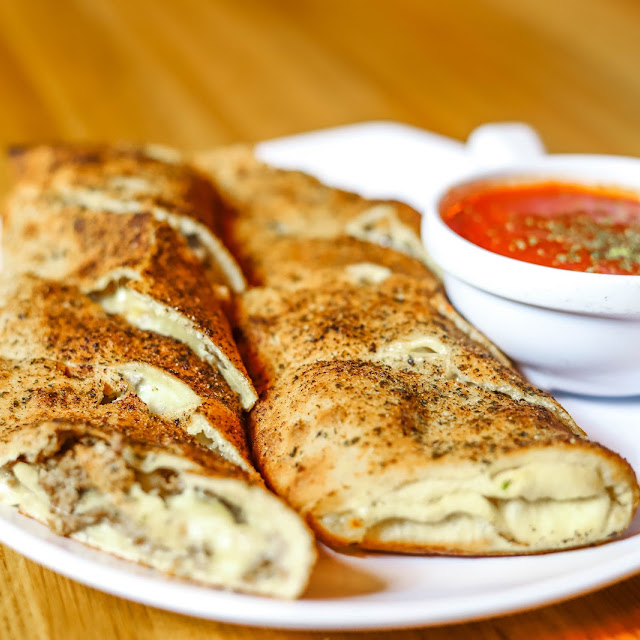 Assorted Strombolis