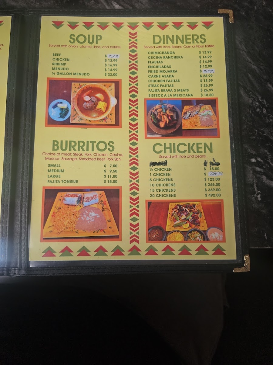 El Gallo Maro Taqueria menu board
