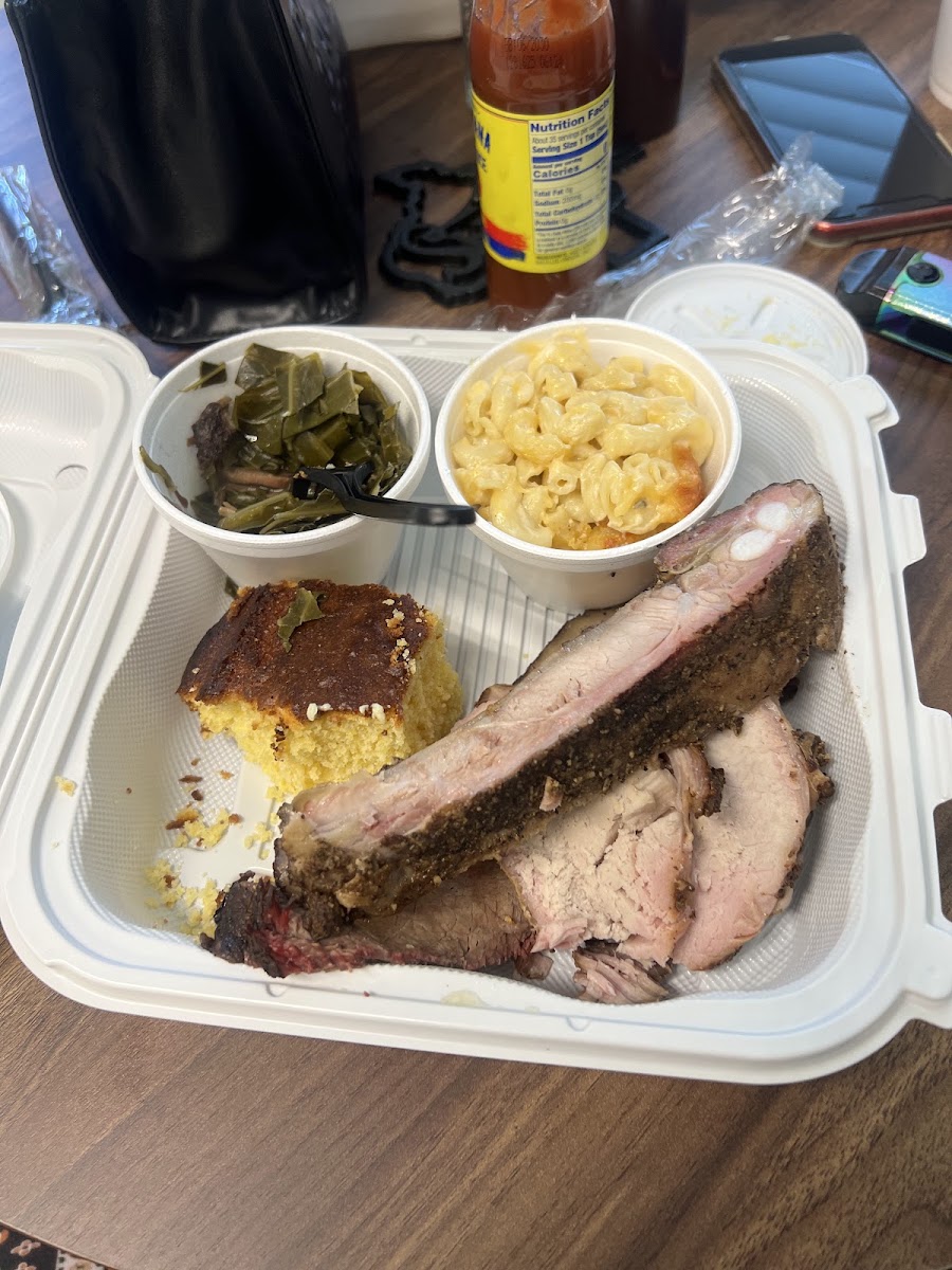 Country Boi BBQ - The Smoke Shack