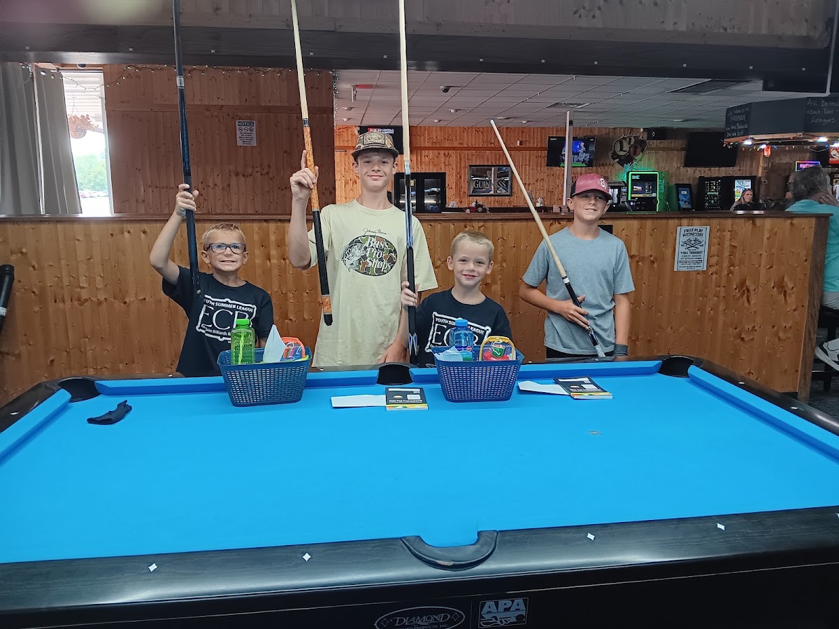 Eau Claire Billiards Bar & Grill