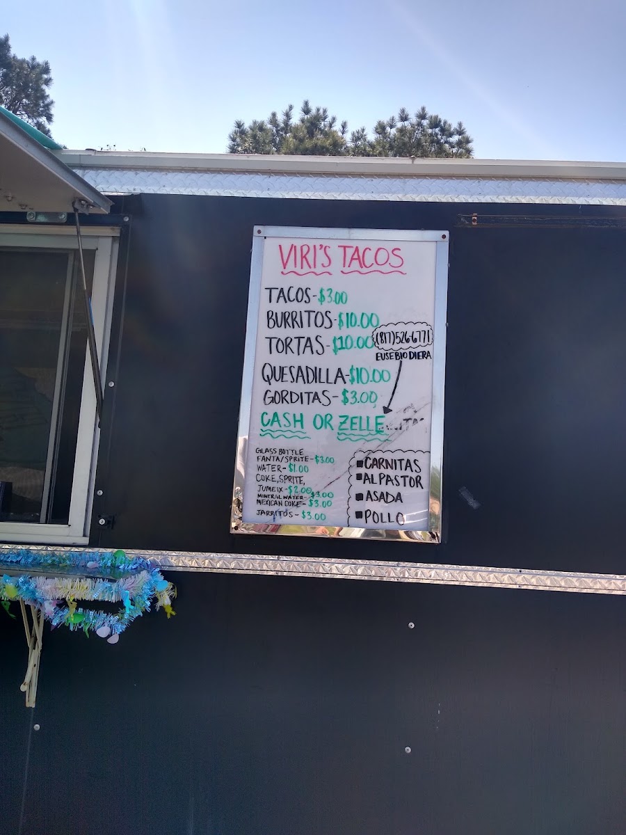 Viri’s Tacos menu board