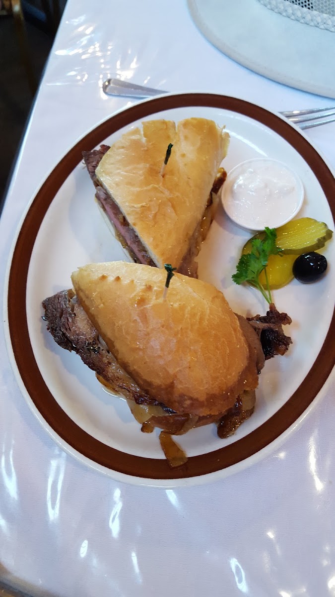 Lakeside Bistro
