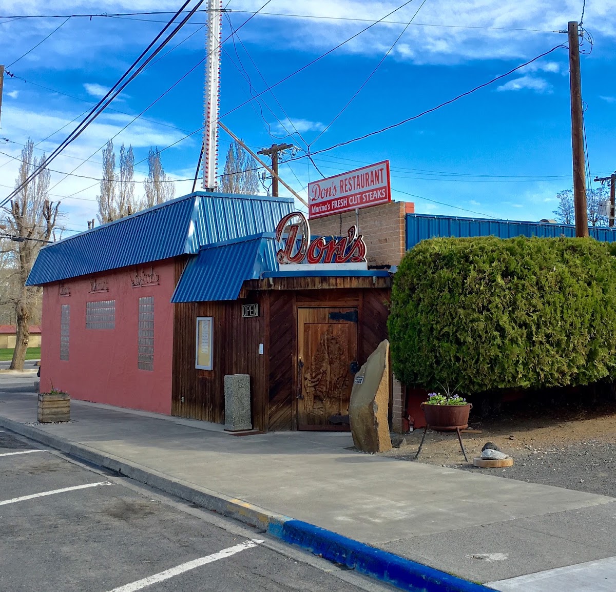 Lakeside Bistro