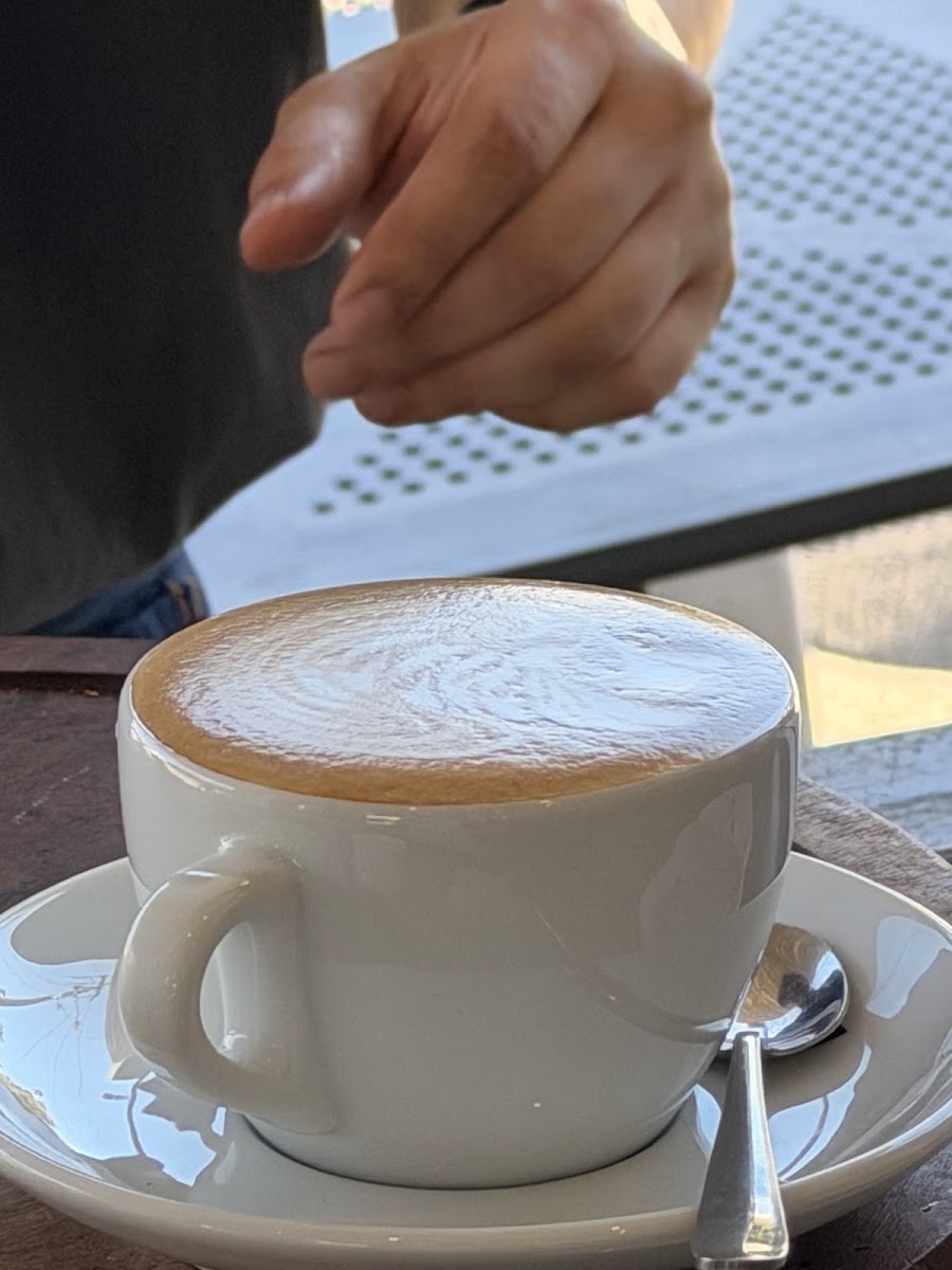 M Deli Cafe