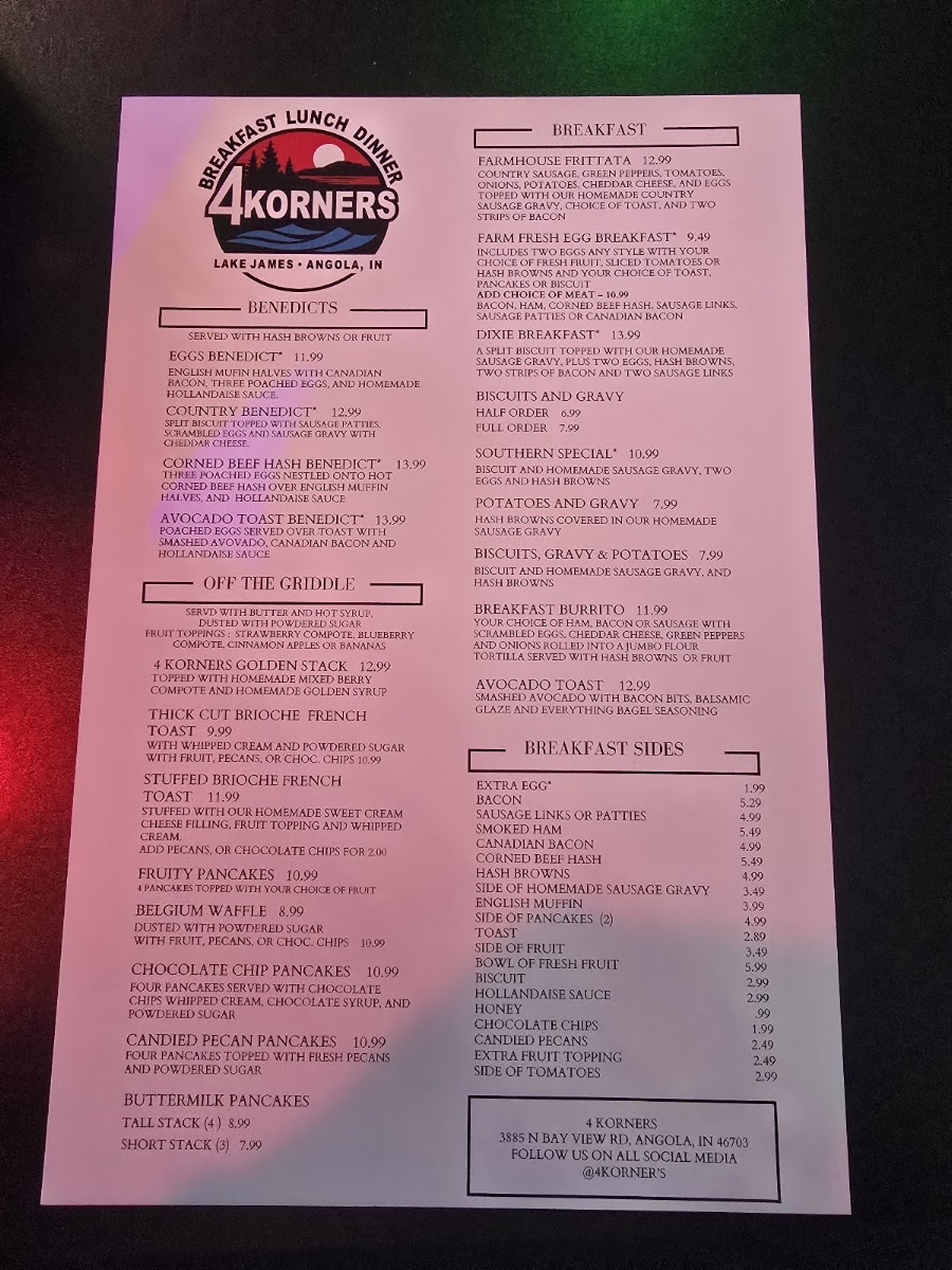 4KORNERS menu board