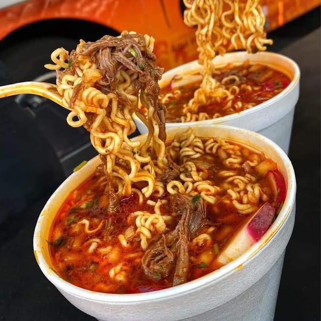 Orden de Arroz Y Frijoles Birria Ramen