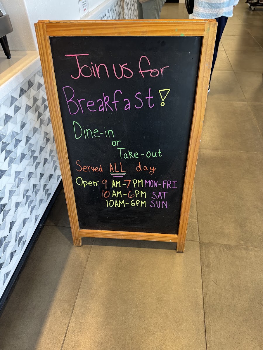 Maverick's Bistro menu board