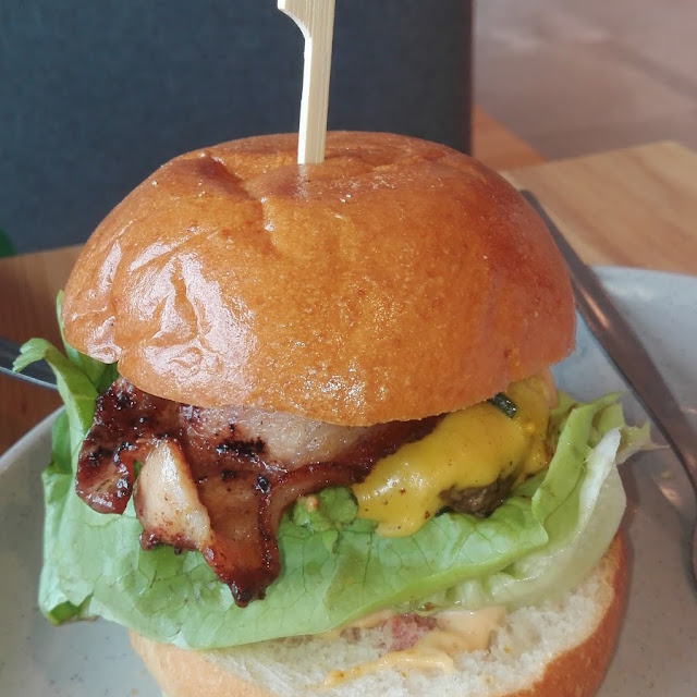 Piccolo Me Burger