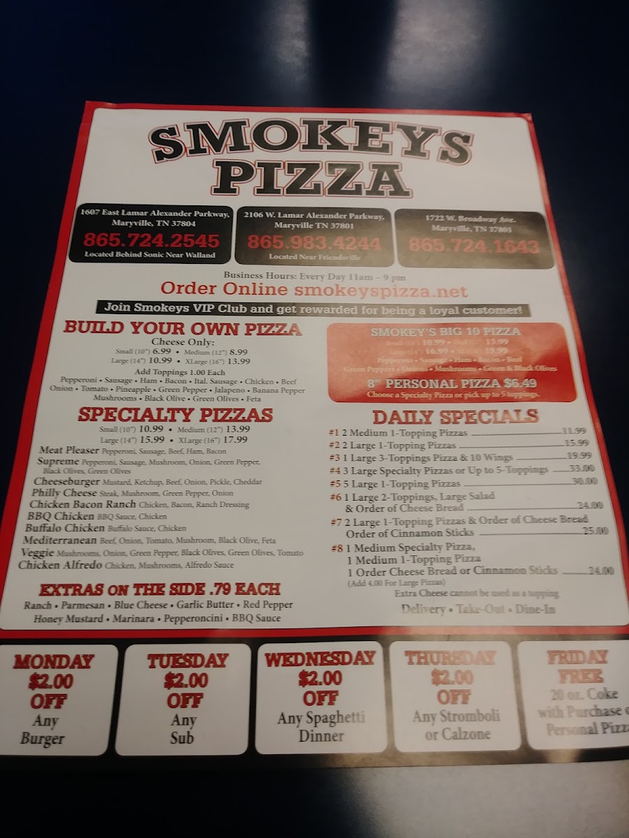 Smokeys Pizza menu board