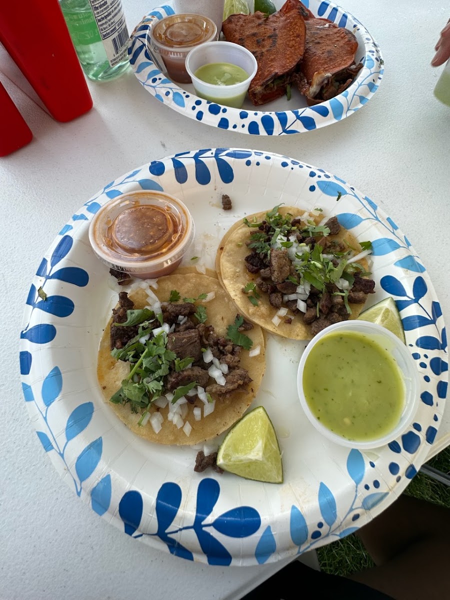 Los Hermanos Taqueria