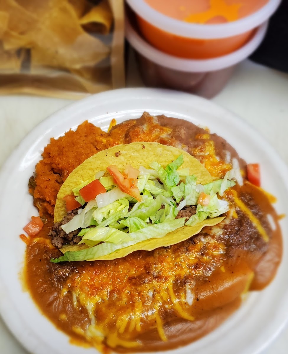 Gomez To Go , Food Truck