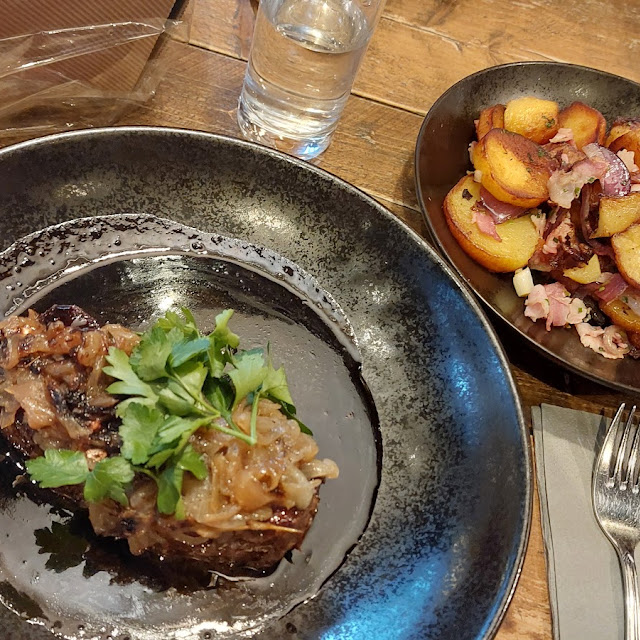 Zwiebelrostbraten