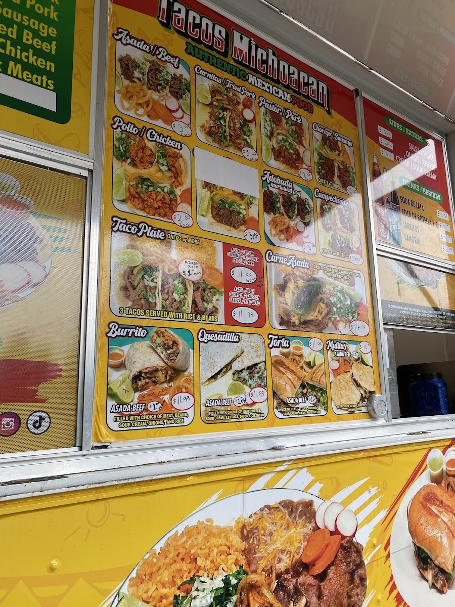 Tacos Michoacan menu board