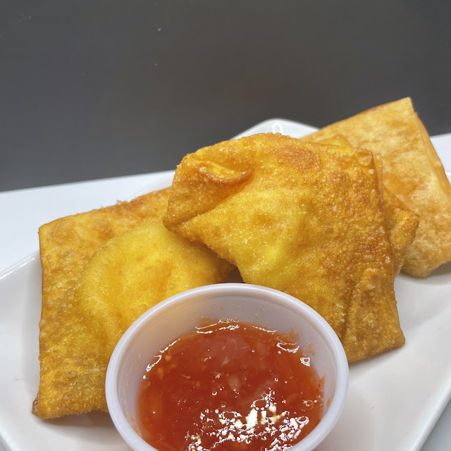 Crab Rangoons 4 Pieces