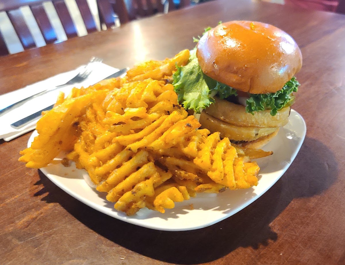 North Deering Tavern